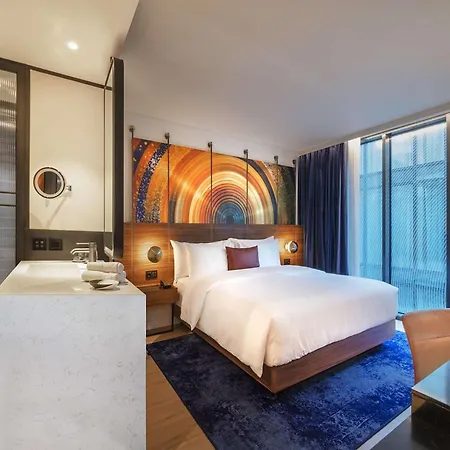Hard Rock Hotel Boedapest Buitenkant foto Deluxe Room